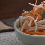 Салат из кольраби - самые вкусные рецепты полезного и легкого блюда Салат из капусты кольраби с огурцом